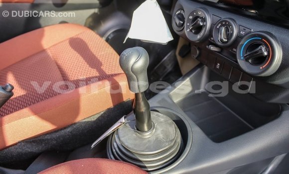 Acheter Import Voiture Toyota Hilux Blanc à Import - Dubai, Estuaire Acheter Import Voiture Toyota Hilux Blanc à Import - Dubai, Estuaire