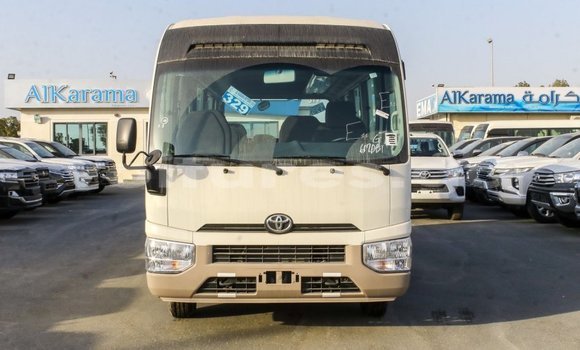 Acheter Import Voiture Toyota Coaster Blanc à Import - Dubai, Estuaire Acheter Import Voiture Toyota Coaster Blanc à Import - Dubai, Estuaire