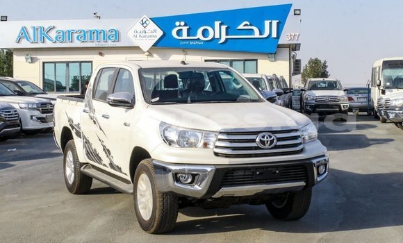 Acheter Import Voiture Toyota Hilux Blanc à Import - Dubai, Estuaire Acheter Import Voiture Toyota Hilux Blanc à Import - Dubai, Estuaire