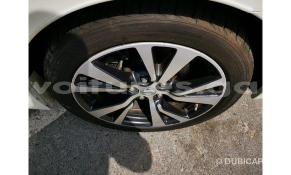 Buy Import Nissan Maxima White Car in Import - Dubai in Estuary Buy Import Nissan Maxima White Car in Import - Dubai in Estuary