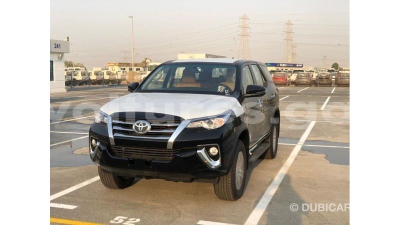 Big with watermark toyota fortuner estuaire import dubai 6074