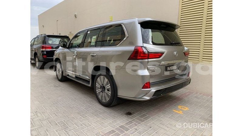 Big with watermark lexus lx estuaire import dubai 6076