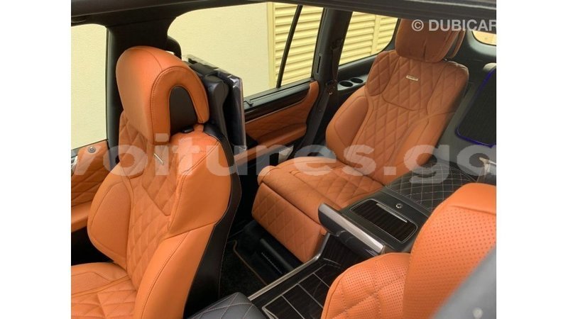 Big with watermark lexus lx estuaire import dubai 6076