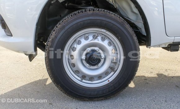 Acheter Import Voiture Toyota Hilux Blanc à Import - Dubai, Estuaire Acheter Import Voiture Toyota Hilux Blanc à Import - Dubai, Estuaire