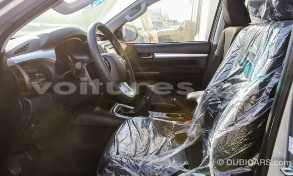 Acheter Import Voiture Toyota Hilux Autre à Import - Dubai, Estuaire Acheter Import Voiture Toyota Hilux Autre à Import - Dubai, Estuaire