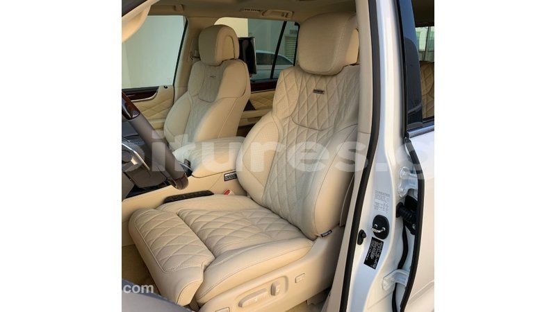 Big with watermark lexus lx estuaire import dubai 6085