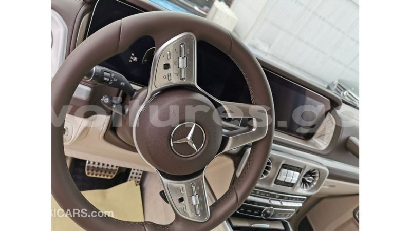 Big with watermark mercedes benz 190 estuaire import dubai 6086