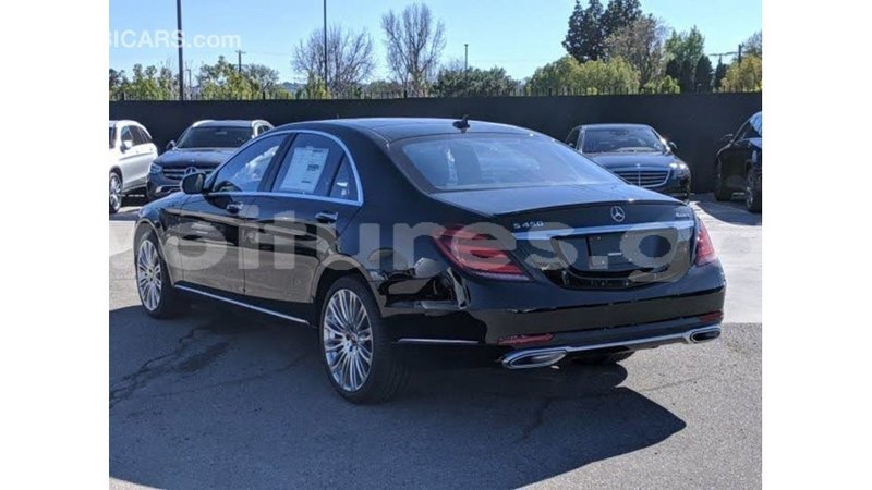 Big with watermark mercedes benz 190 estuaire import dubai 6087