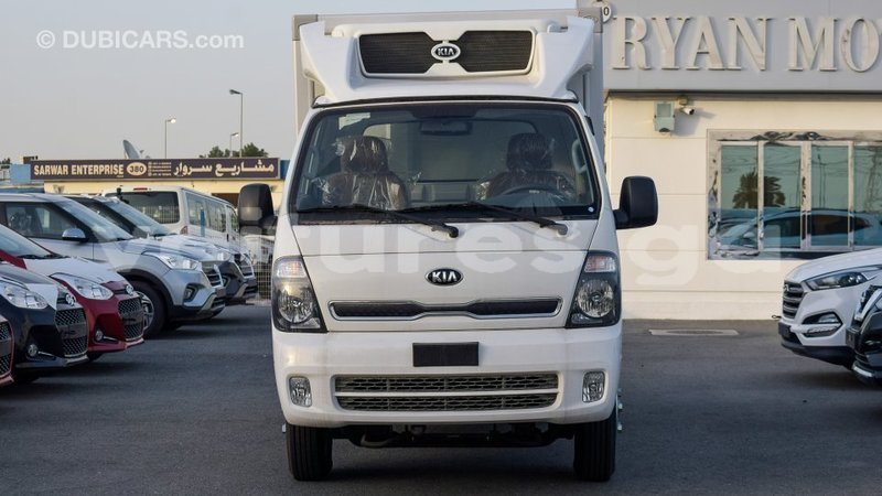 Big with watermark kia k3 estuaire import dubai 6096