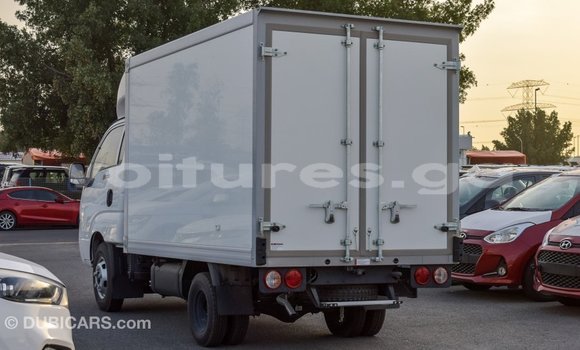 Acheter Import Voiture Kia K3 Blanc à Import - Dubai, Estuaire Acheter Import Voiture Kia K3 Blanc à Import - Dubai, Estuaire