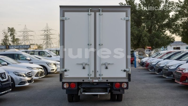 Big with watermark kia k3 estuaire import dubai 6096