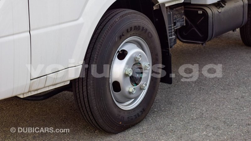 Big with watermark kia k3 estuaire import dubai 6096