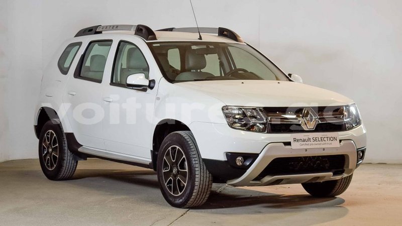 Big with watermark renault duster estuaire import dubai 6097