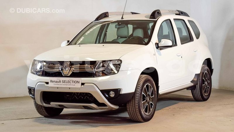 Big with watermark renault duster estuaire import dubai 6097