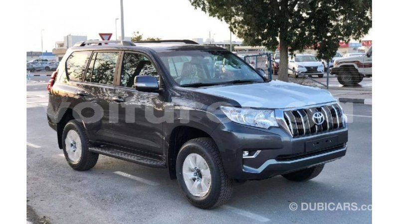 Big with watermark toyota prado estuary import dubai 6100