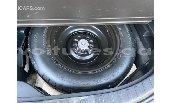 Acheter Import Utilitaire Toyota HiAce Autre à Import - Dubai, Estuaire Acheter Import Utilitaire Toyota HiAce Autre à Import - Dubai, Estuaire