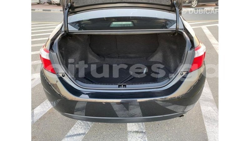 Big with watermark toyota corolla estuaire import dubai 6106