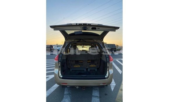 Acheter Import Voiture Toyota Sienna Autre à Import - Dubai, Estuaire Acheter Import Voiture Toyota Sienna Autre à Import - Dubai, Estuaire