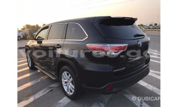 Acheter Import Voiture Toyota Highlander Noir à Import - Dubai, Estuaire Acheter Import Voiture Toyota Highlander Noir à Import - Dubai, Estuaire