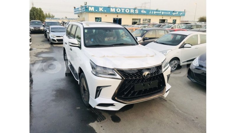 Big with watermark lexus lx estuaire import dubai 6122