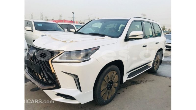 Big with watermark lexus lx estuaire import dubai 6122