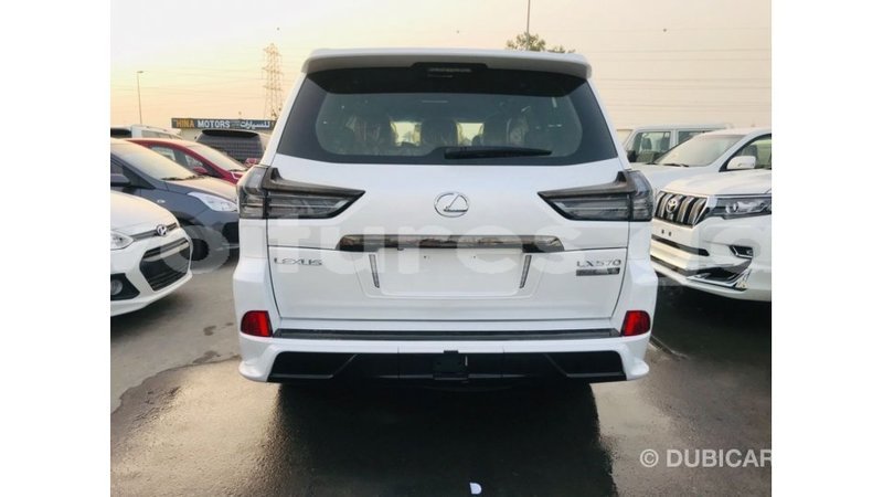 Big with watermark lexus lx estuaire import dubai 6122