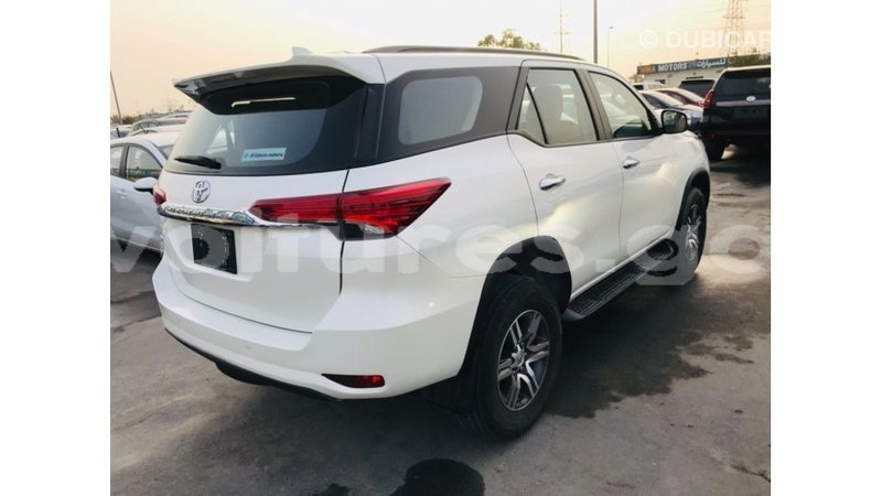 Big with watermark toyota fortuner estuaire import dubai 6123