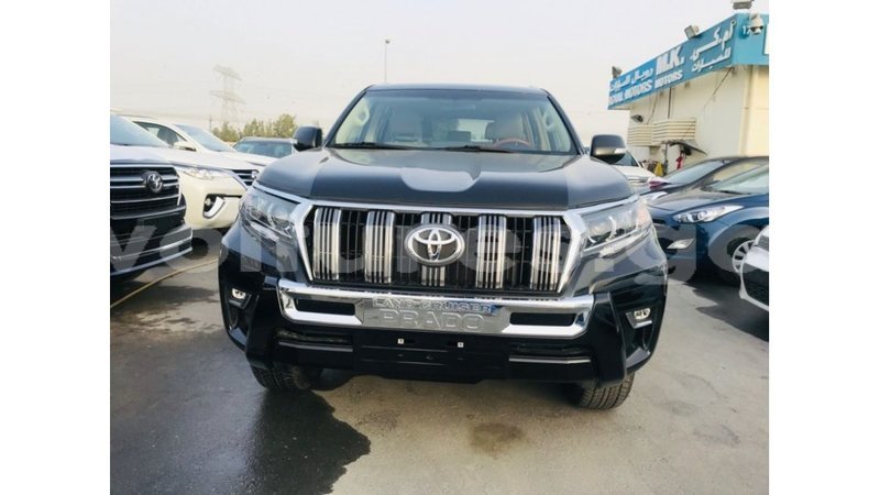 Big with watermark toyota prado estuaire import dubai 6124