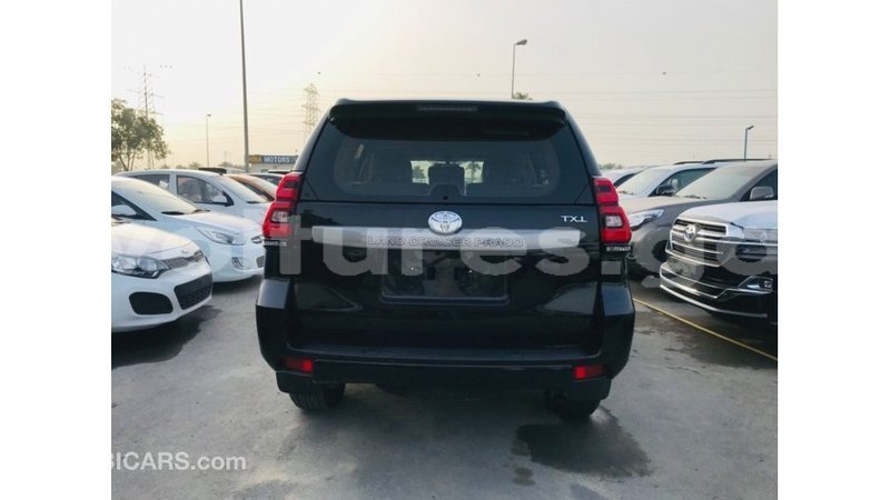 Big with watermark toyota prado estuaire import dubai 6124