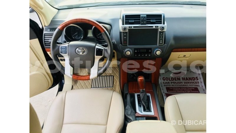 Big with watermark toyota prado estuaire import dubai 6124