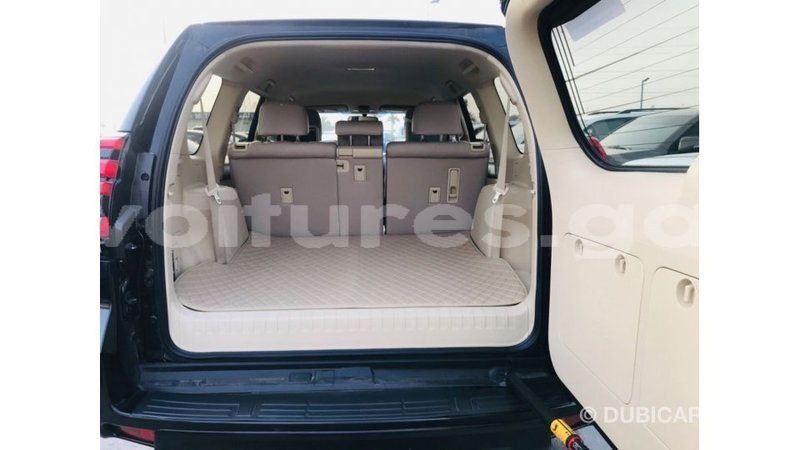 Big with watermark toyota prado estuaire import dubai 6124