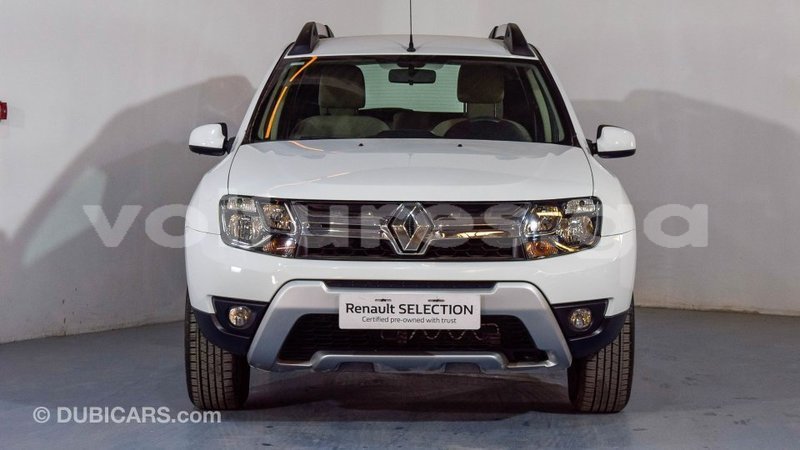 Big with watermark renault duster estuaire import dubai 6129