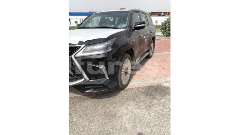 Big with watermark lexus lx estuaire import dubai 6134