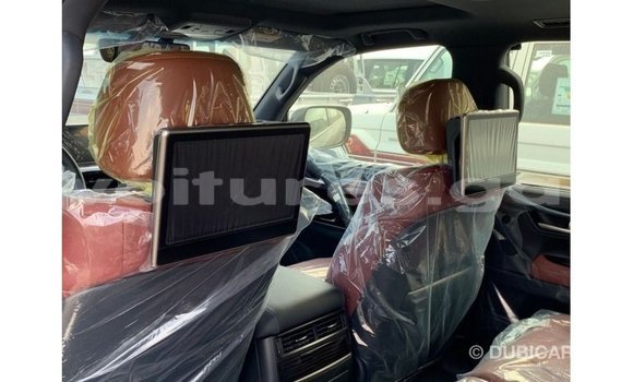 Acheter Import Voiture Lexus LX Noir à Import - Dubai, Estuaire Acheter Import Voiture Lexus LX Noir à Import - Dubai, Estuaire