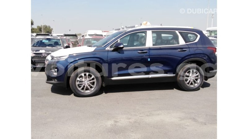 Big with watermark hyundai santa fe estuaire import dubai 6135