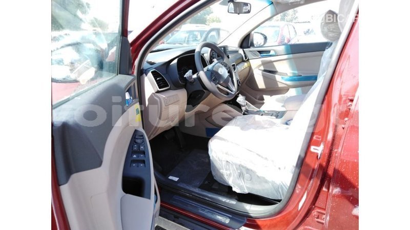 Big with watermark hyundai tucson estuaire import dubai 6136