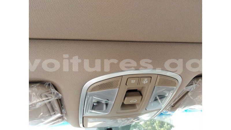 Big with watermark hyundai tucson estuaire import dubai 6136