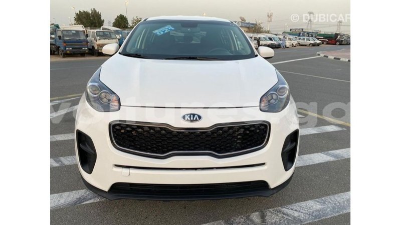 Big with watermark kia sportage estuaire import dubai 6137