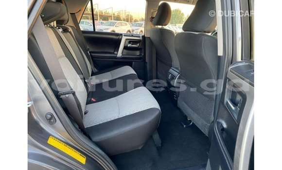 Acheter Import Utilitaire Toyota HiAce Autre à Import - Dubai, Estuaire Acheter Import Utilitaire Toyota HiAce Autre à Import - Dubai, Estuaire