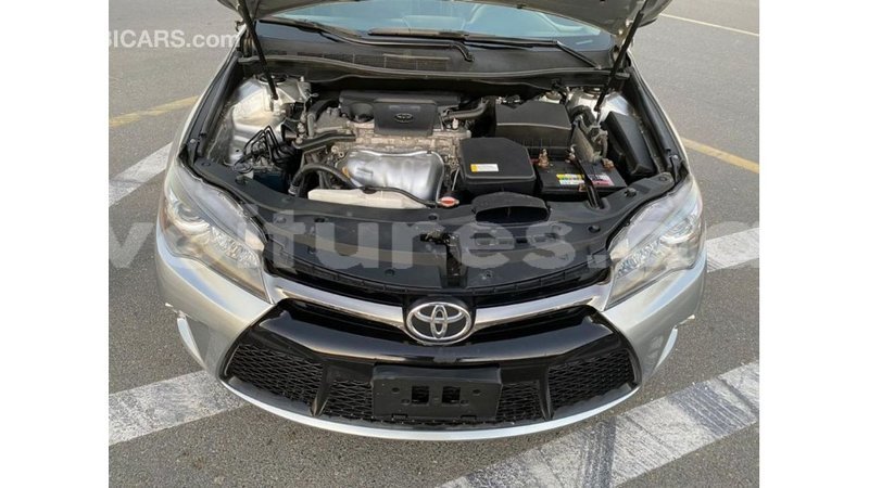 Big with watermark toyota camry estuary import dubai 6142