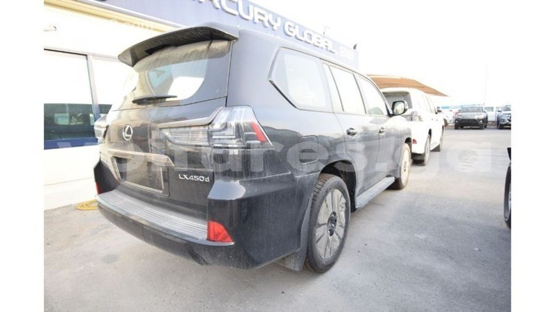 Big with watermark lexus lx estuary import dubai 6143