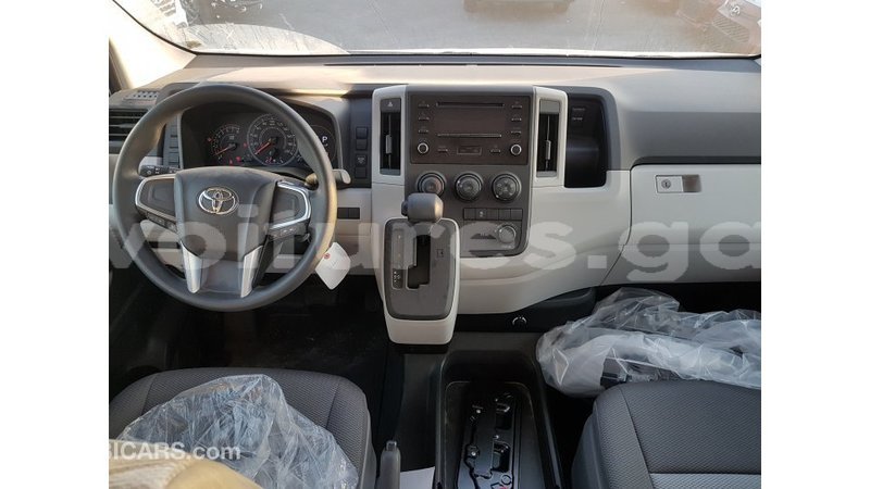 Big with watermark toyota hiace estuaire import dubai 6146