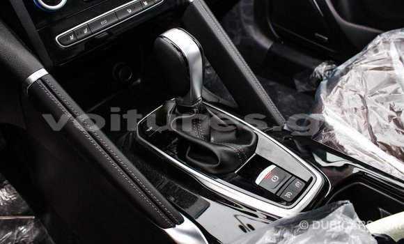 Acheter Import Voiture Renault Koleos Autre à Import - Dubai, Estuaire Acheter Import Voiture Renault Koleos Autre à Import - Dubai, Estuaire