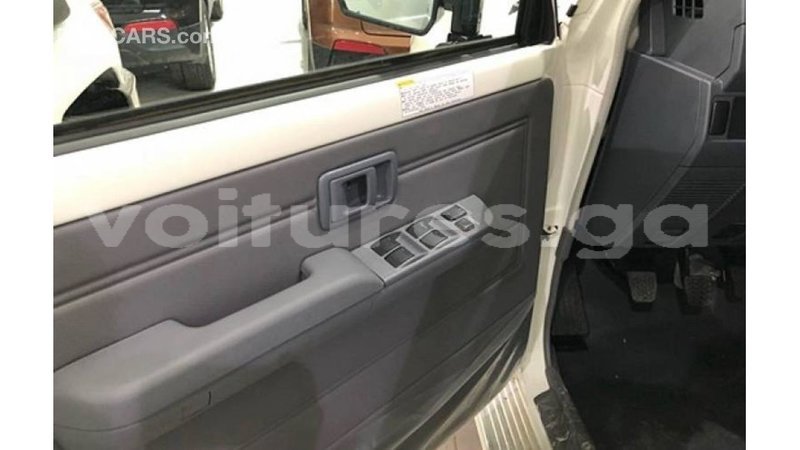 Big with watermark toyota land cruiser estuaire import dubai 6152