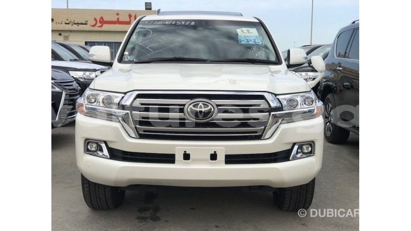 Big with watermark toyota land cruiser estuaire import dubai 6156