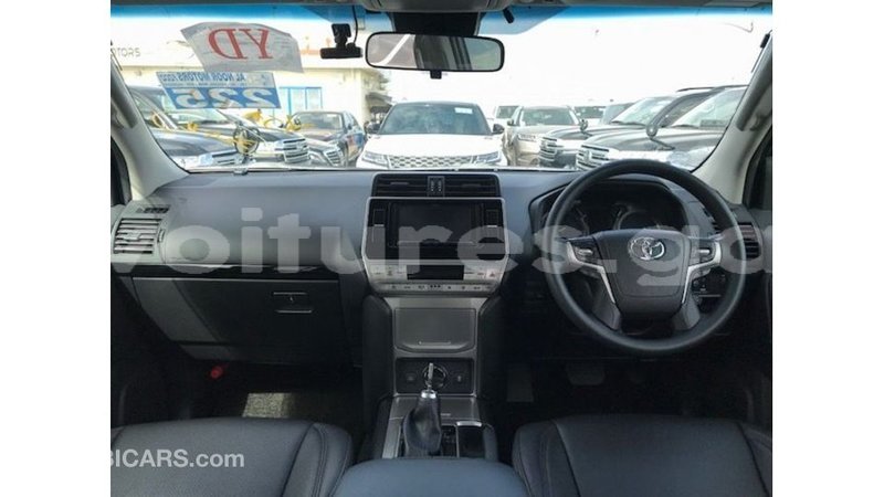 Big with watermark toyota prado estuaire import dubai 6157