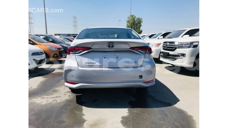 Big with watermark toyota corolla estuaire import dubai 6164