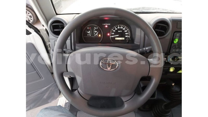 Big with watermark toyota land cruiser estuaire import dubai 6165