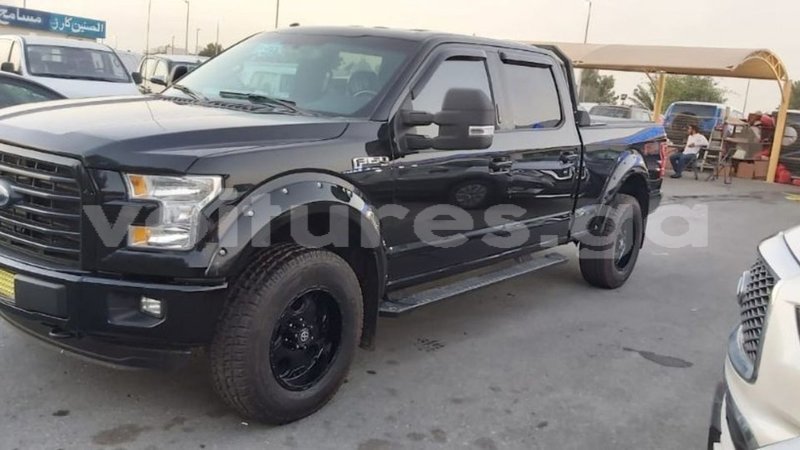 Big with watermark ford v8 estuaire import dubai 6167