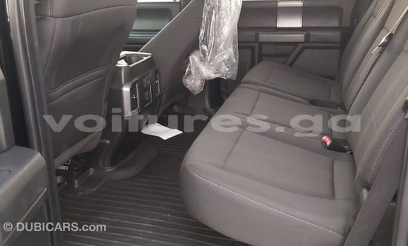 Acheter Import Voiture Ford V8 Noir à Import - Dubai, Estuaire Acheter Import Voiture Ford V8 Noir à Import - Dubai, Estuaire